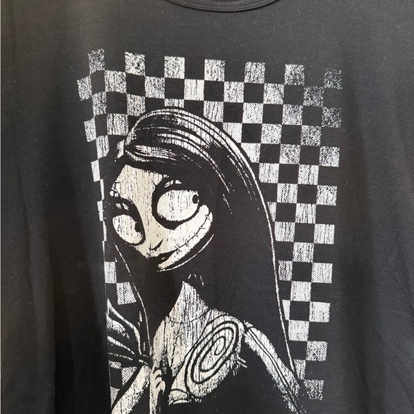 LuLaRoe NBC Sally T-Shirt - Medium - Picture 3 of 6